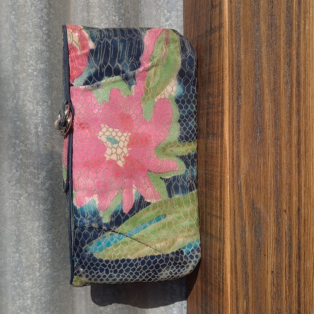 Beautiful HOBO Zip Clutch